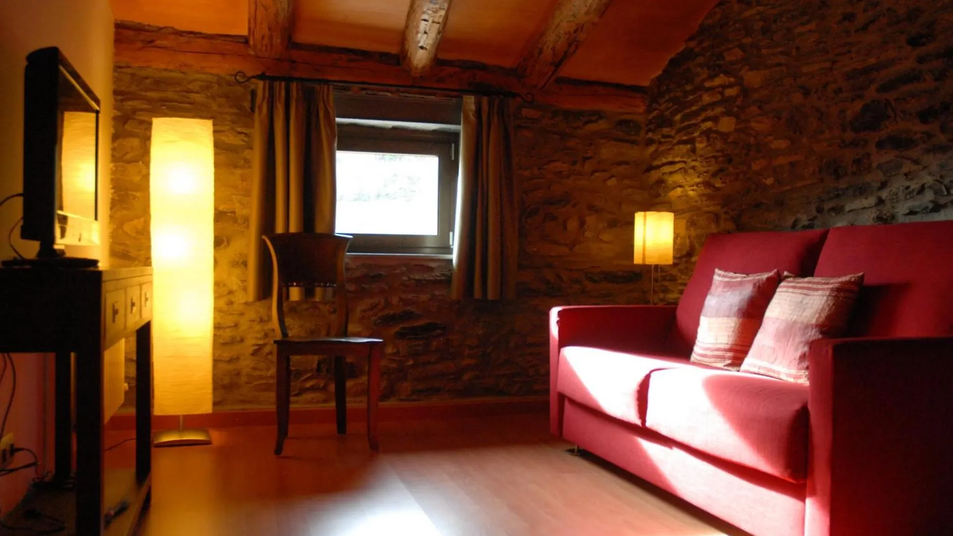 Hotel Masia D'En Valenti Anserall